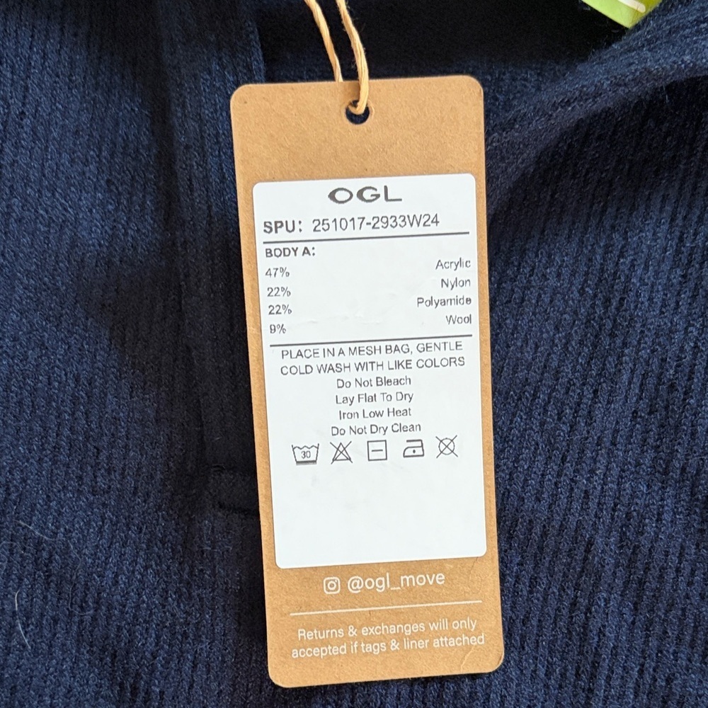 OGL Dark Navy Ribbed Collared Pullover Medium - Picture 2 of 10